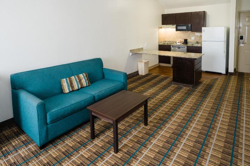 Double Suite with Two Double Beds - Non-Smoking image 2
