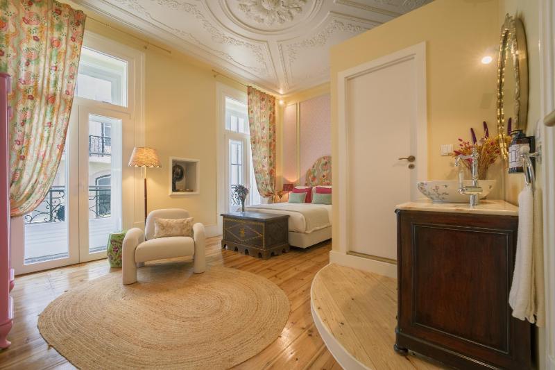 Superior Double Room image 1