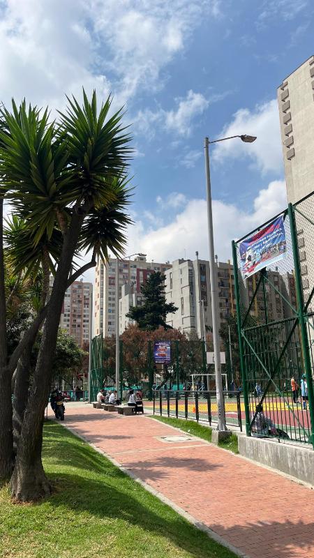 Apartamento moderno y tranquilo - image 15