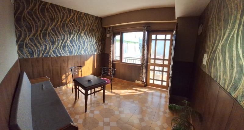 Anand Niketan Homestay Shimla - image 9