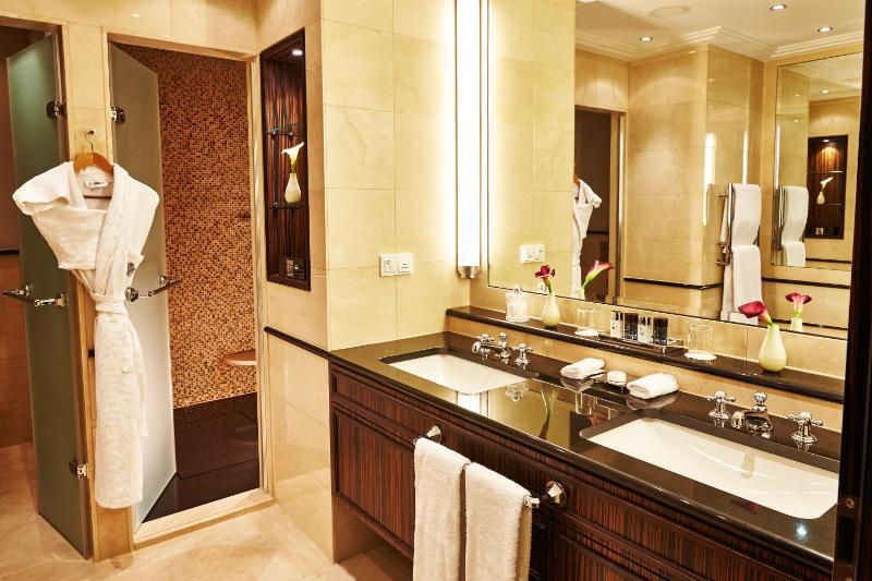 Studio Suite image 1