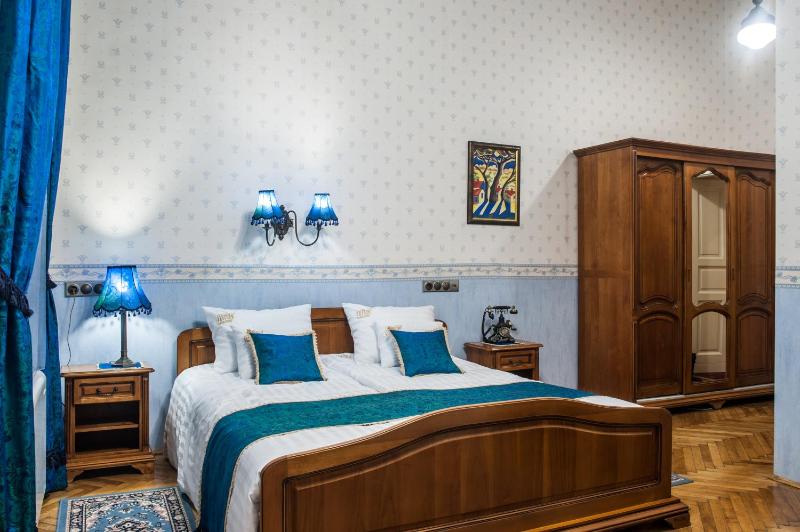 Superior Double or Twin Room image 2