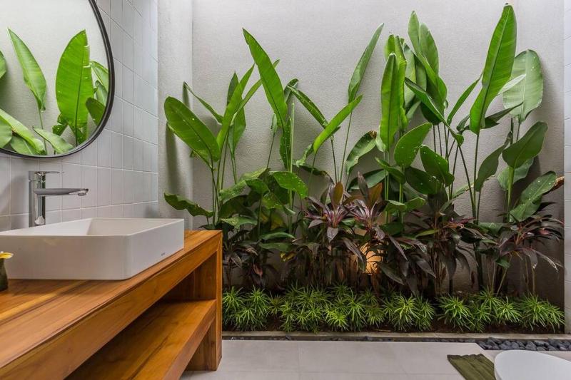 Modern Berawa villa in Canggu - image 30