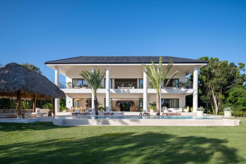 Villa Escondida by Lumina - image 1