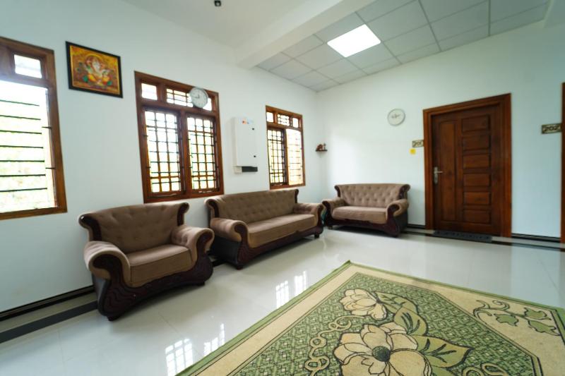 Trinco Green Inn Uppuveli - image 22