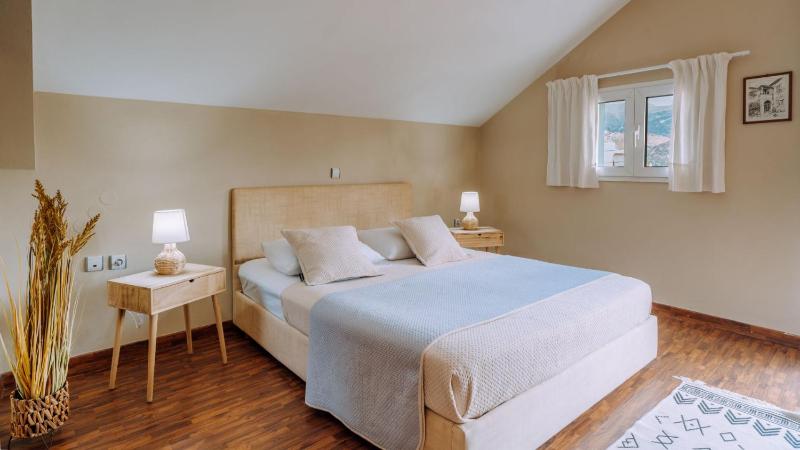 Lithostroto Suites - image 48