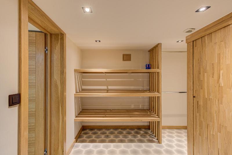 Chalet Kaiya Alpes Agency Les Praz Chamonix Sleeps 8 - image 15