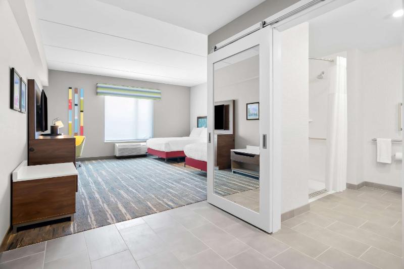 Hampton Inn & Suites by Hilton Chicago Medical District UIC - image 16