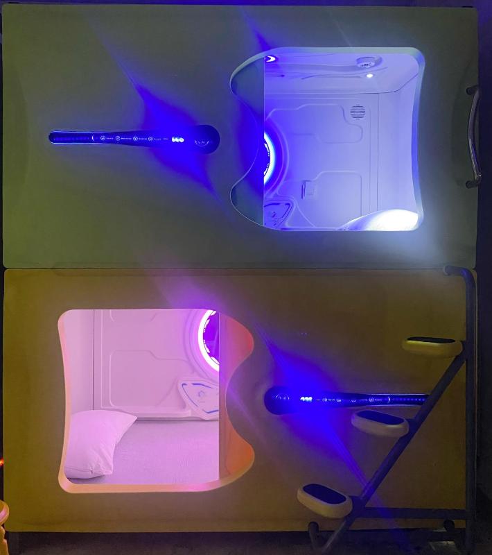 Mermaid Space Capsule Hostel Palermo - image 20