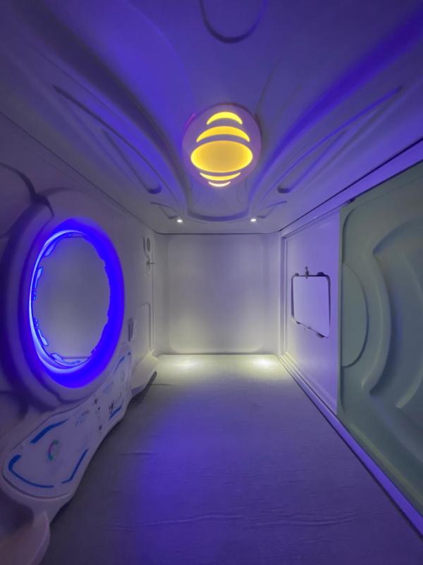 Mermaid Space Capsule Hostel Palermo - image 21