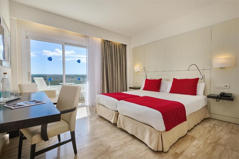 Grupotel Taurus Park - image 3