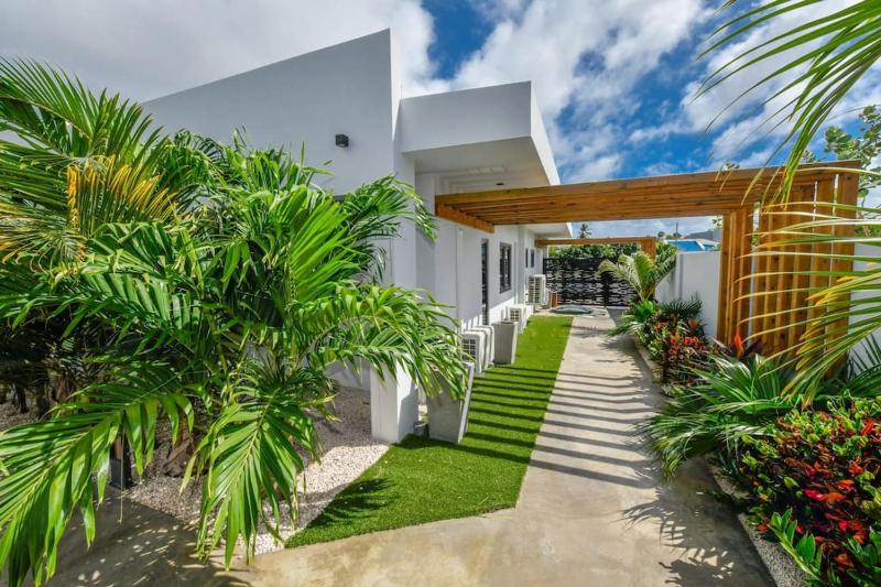Casa Graziano Luxury 5BR Family Villa Pool Whirlpool & Tropical Garden - image 15