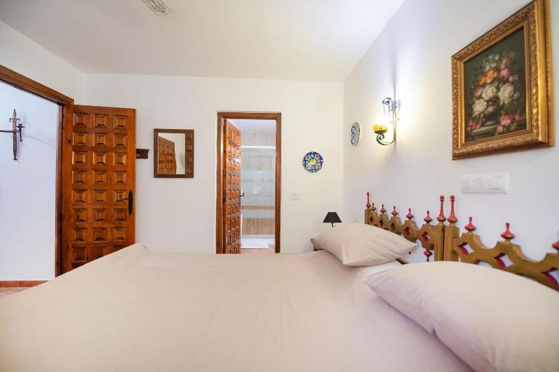 Villa Leones 4 - total privacy - by Holiday Rentals Villamar - image 6