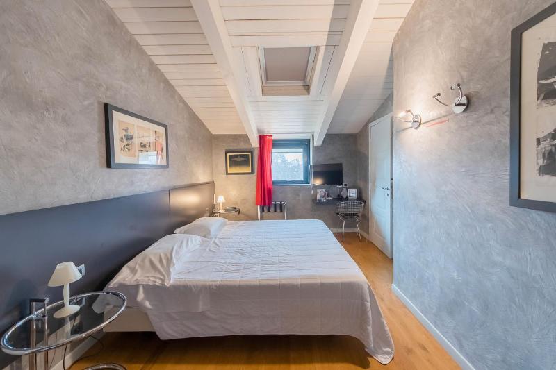 Standard Double Room image 1