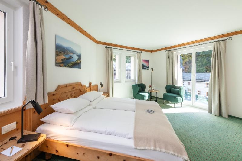 Superior Double Room image 1