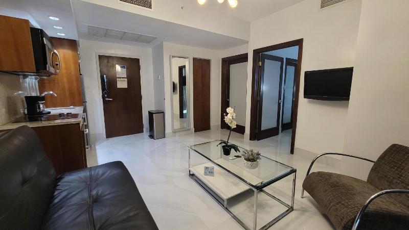 Strand Ocean Drive Suites - image 44