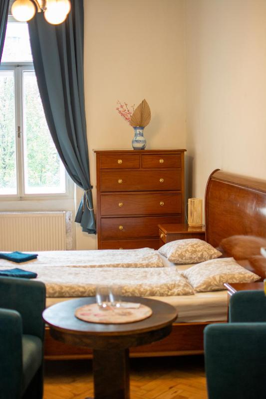 Double Room image 1