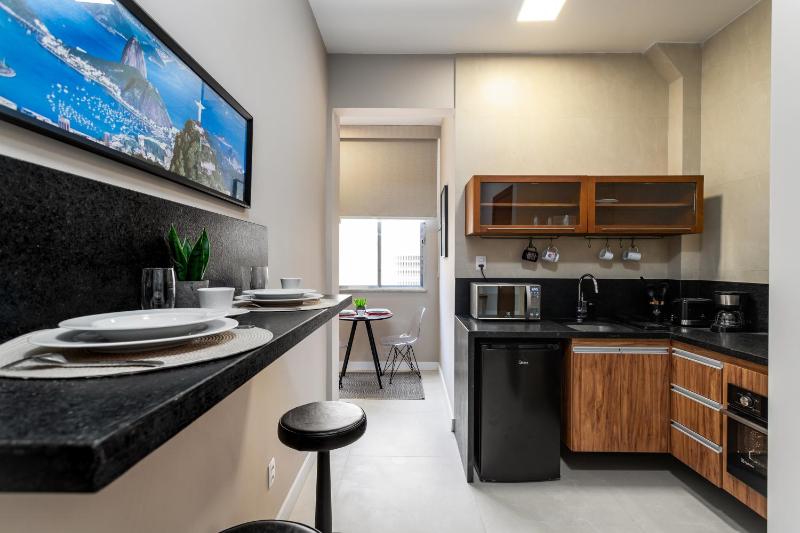 Apartamentos Style Copacabana Arpoador - Perto da Praia - image 3