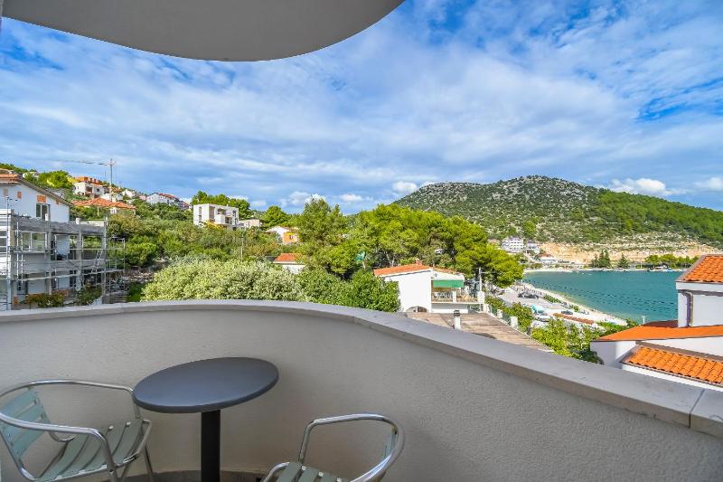 One-Bedroom Apartment with Terrace image 1
