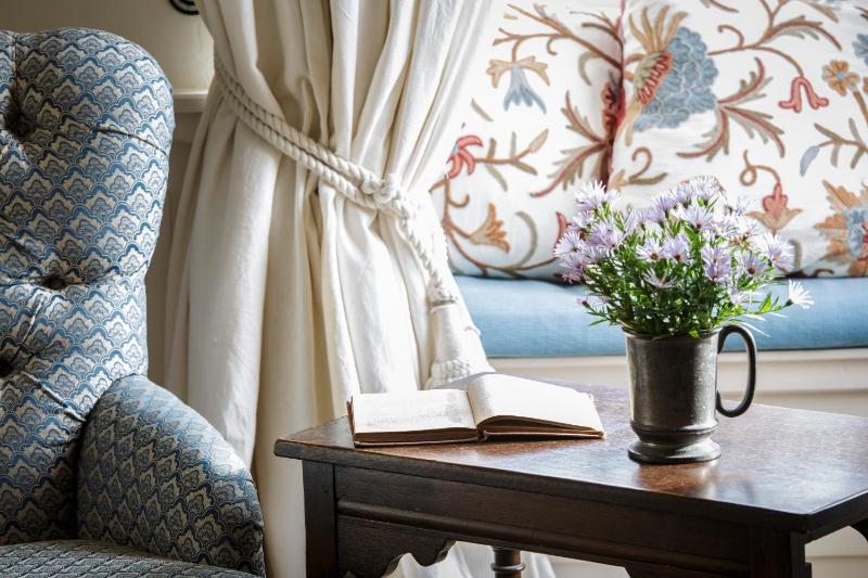 Superior Double Room - Castle image 3