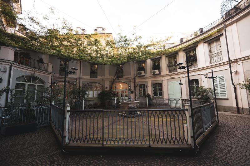 Carlo Felice Boutique Hotel - image 5