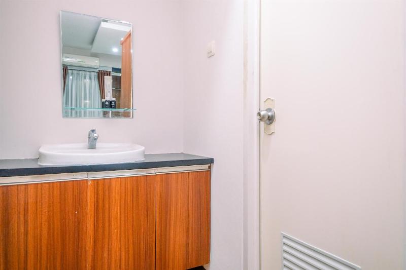 Spacious 3BR at Bogor Valley Apartment By Travelio - image 11