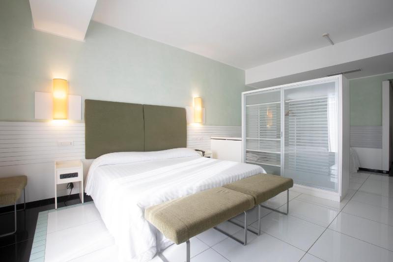 Grand Hotel Salerno - image 45