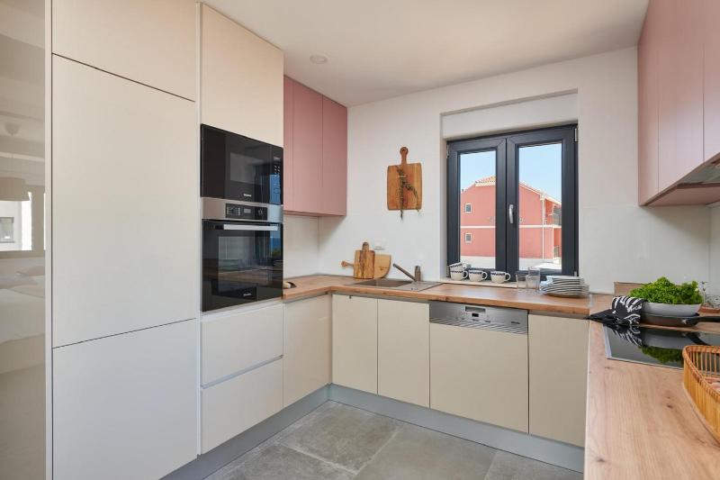 Apartments Irena - image 6