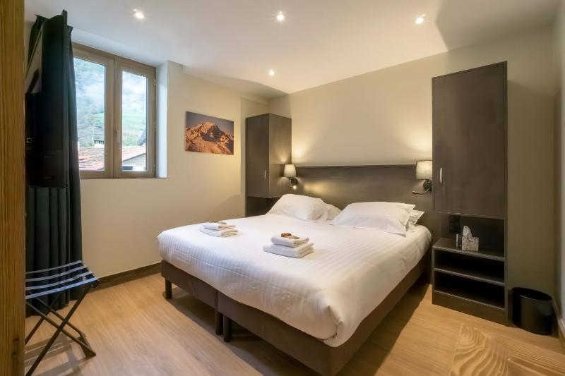 Hostellerie du Petit Saint Bernard - image 3