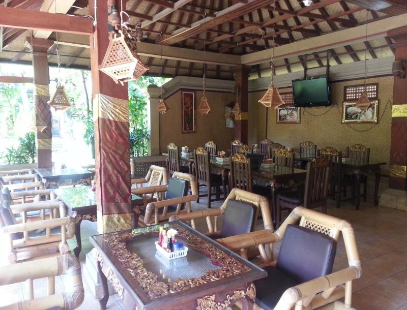Dewa Bharata Bungalows Legian - image 3