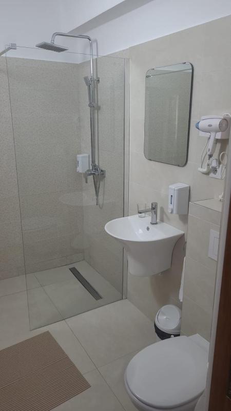 Double or Twin Room image 2