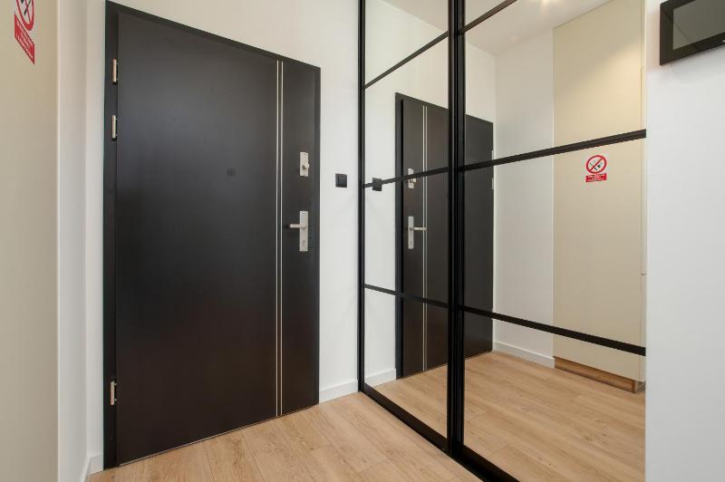 Apartamenty Aleja Kopisto w Rzeszowie by Noclegi Renters - image 41