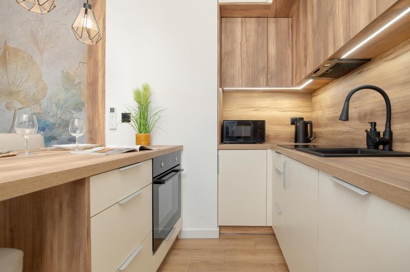 Apartamenty Aleja Kopisto w Rzeszowie by Noclegi Renters - image 39
