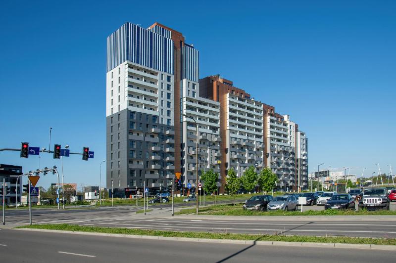 Apartamenty Aleja Kopisto w Rzeszowie by Noclegi Renters - image 14