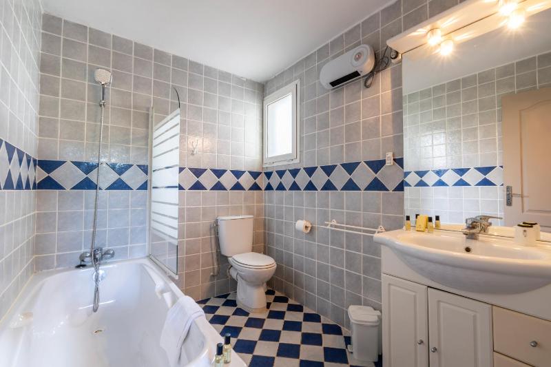 Two-Bedroom Apartment image 1