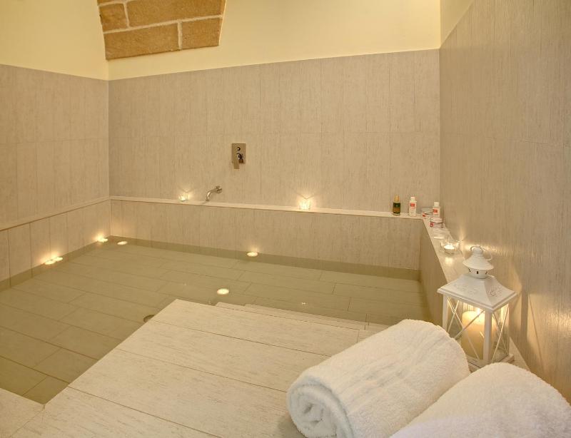 Junior Suite image 3