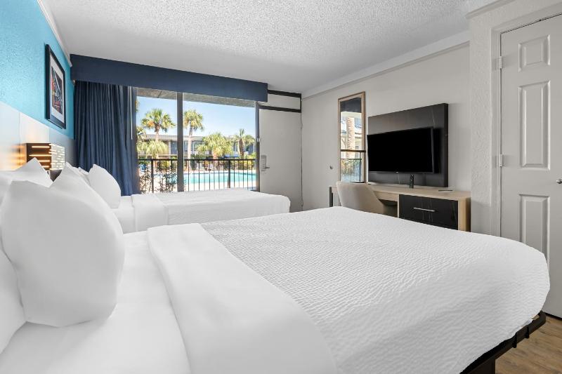 Efficiency Double Room with 2 Double Beds - Non Smoking image 3
