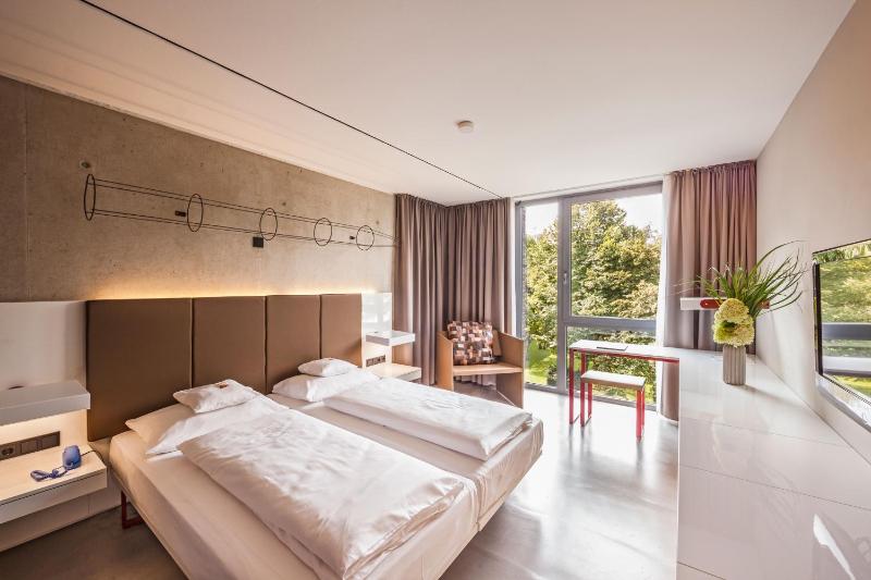 Superior Single Room image 1
