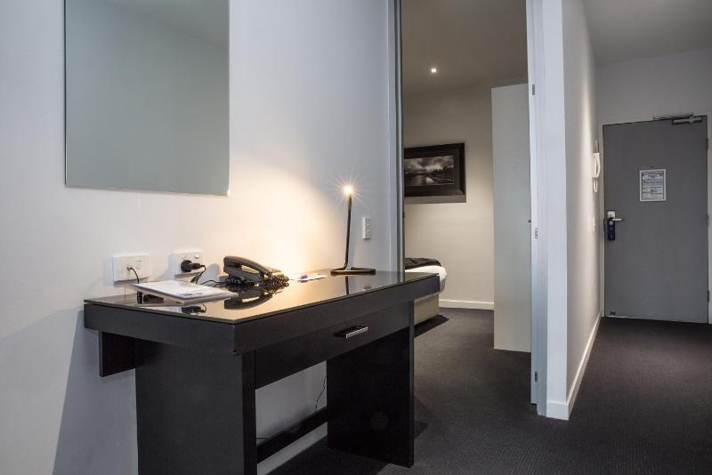 Richmond Central Apartments - image 6