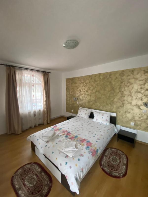 Two-Bedroom Suite image 2