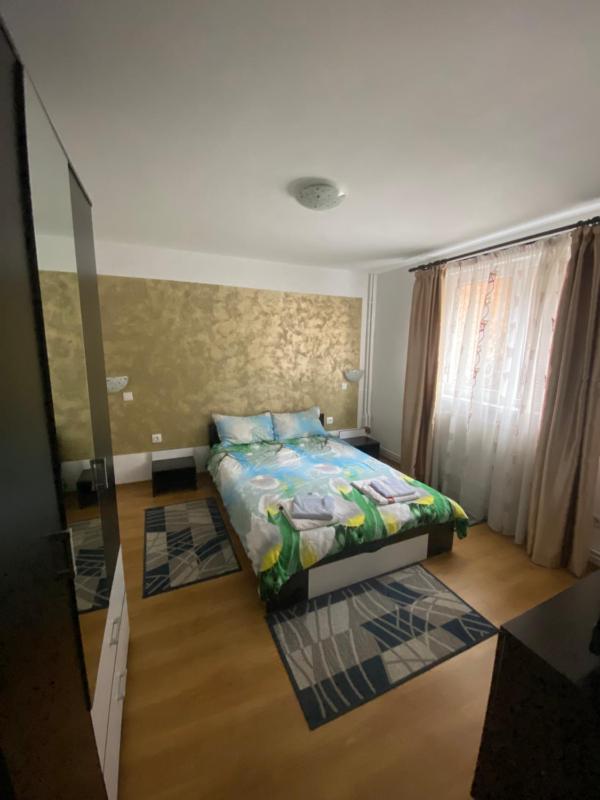 Double Room with Private Bathroom image 4