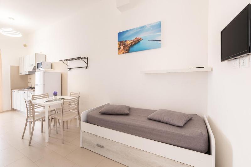 Apartment image 2
