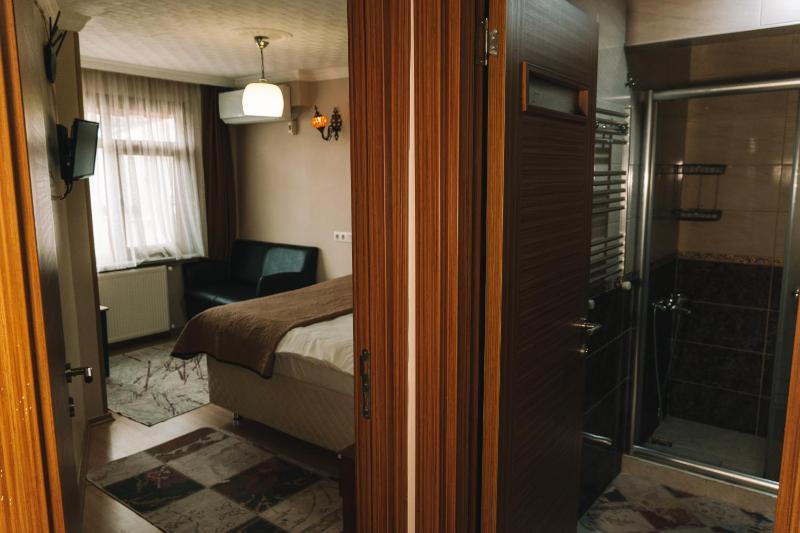Green Life Apart Hotel - image 7