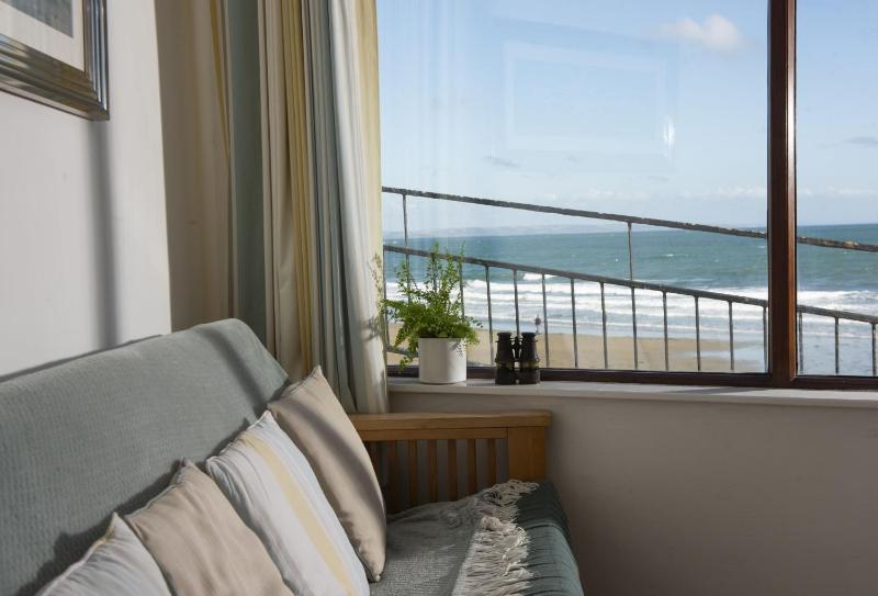 Cliff Cottage - image 4