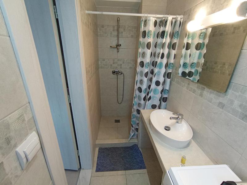 One-Bedroom Apartment (2 - 3 Adults) image 2
