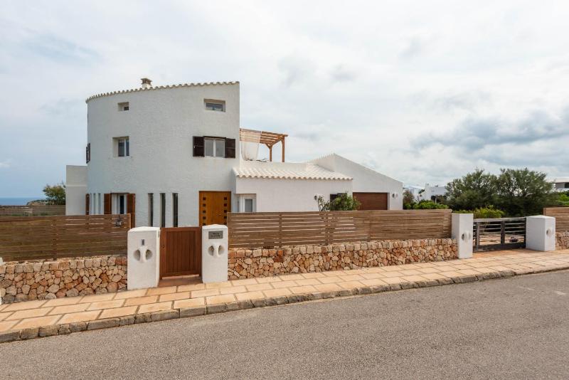 kistine 5 bedroom villa cala morell - image 4