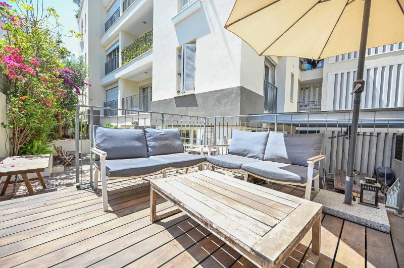 Heaven Garden 3BR in Neve Tsedek by HolyGuest - image 11