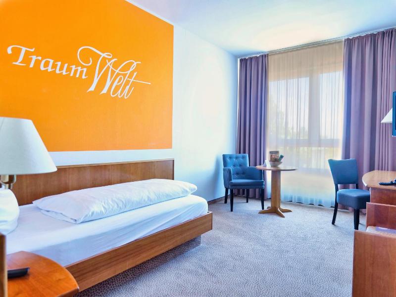 Single Room image 1