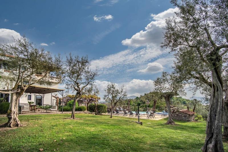 Villa Aragona Historic Villa with Views and Guest services by Feeling Italy - image 10
