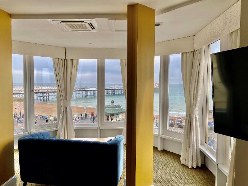 Tower Suite image 3